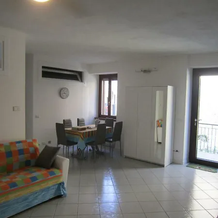 Sole A Catinelle * Gera Lario